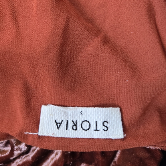 Storia Crushed Velvet Wrap Dress Mauve Pink Ruffle Hem Long Sleeve Size S - Picture 8 of 9